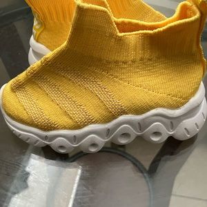 Baby shoes